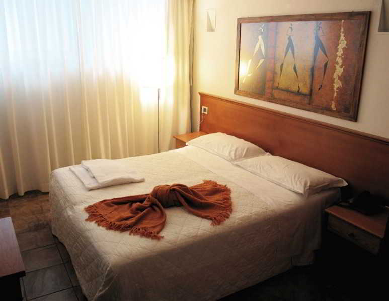 Hotel Principe Di Piemonte Rimini Bilik gambar